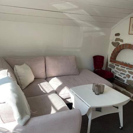 Historisk Charm I Hjaertat Av Gamla Stan Kalmar Villa Bagian luar foto